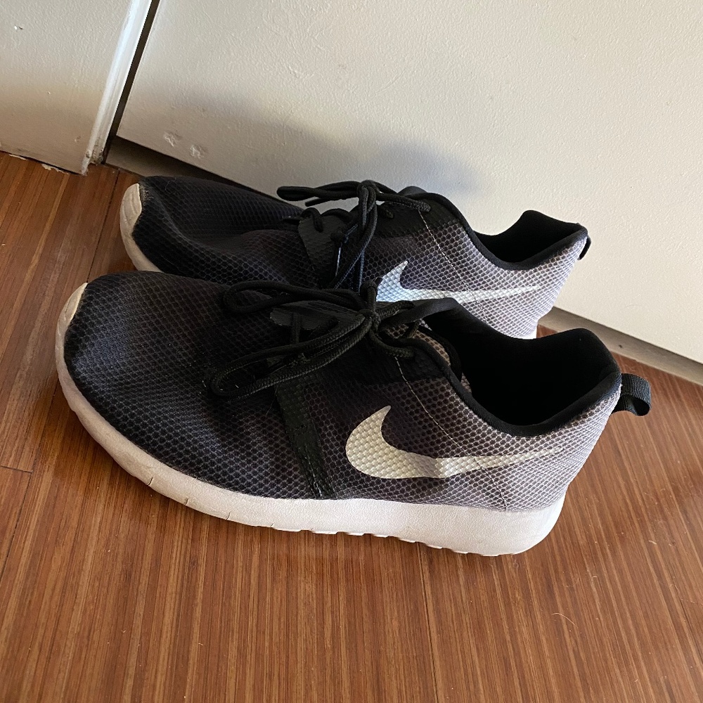 Nike Roches 6.5 Youth